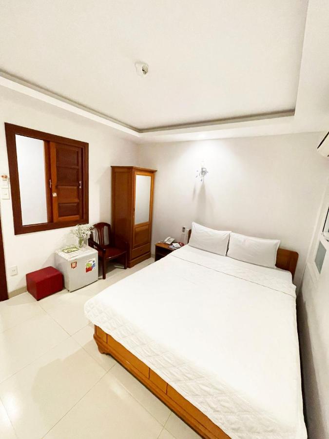 Khach San Nang Bien - Sunny Sea Hotel На Транг Екстериор снимка